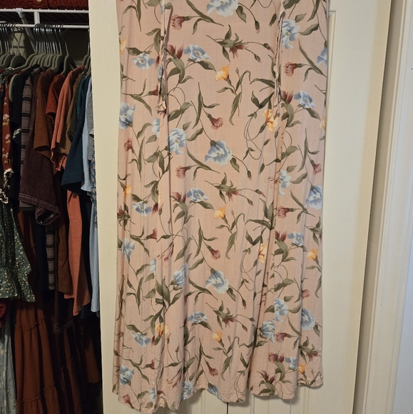 Vintage Floral 90s Button Down Dress - Picture 10 of 16